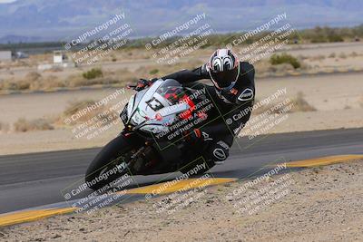 media/Dec-17-2022-SoCal Trackdays (Sat) [[224abd9271]]/Turn 9 Inside (1pm)/